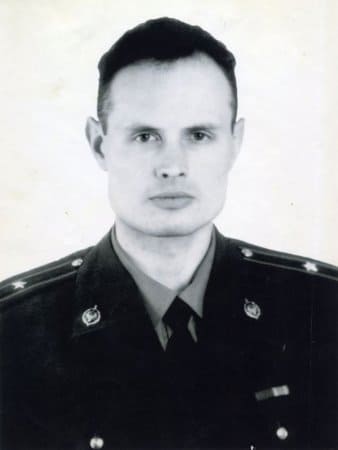 Чирихин Андрей Александрович (1968 - 2000)