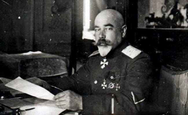 Родился русский военачальник Антон Иванович Деникин (1872)