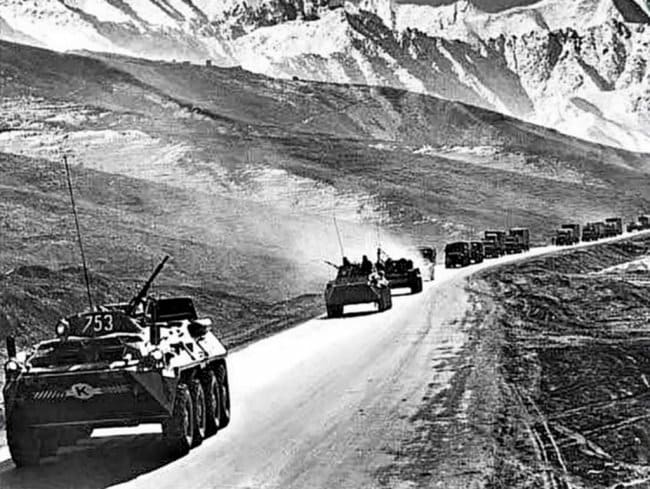 Начался ввод советских войск на территорию  Афганистан (1979)