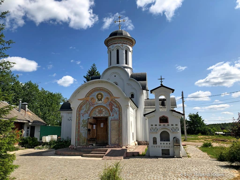 Церковь Иконы Божьей Матери Знамение в Савватьево
