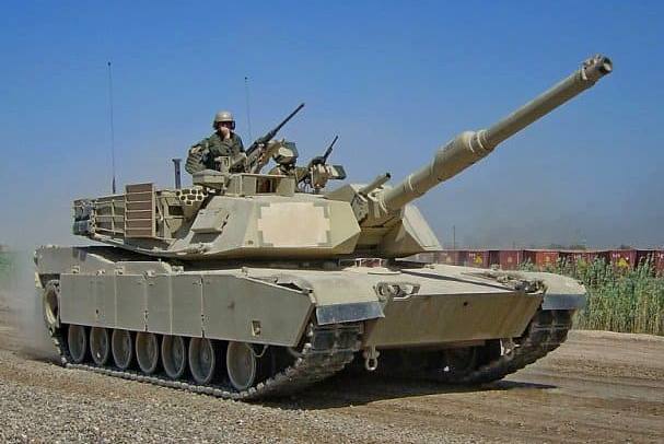 Танк M1 Abrams  (США)
