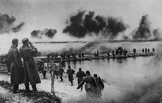 Завершилась битва за Днепр (1943)