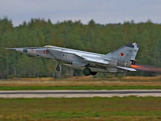 МИГ-25РБ