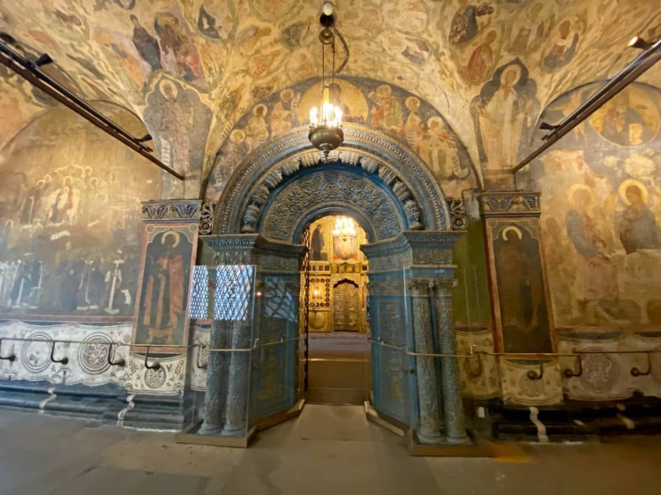 Западный портал Благовещенского собора Московского Кремля