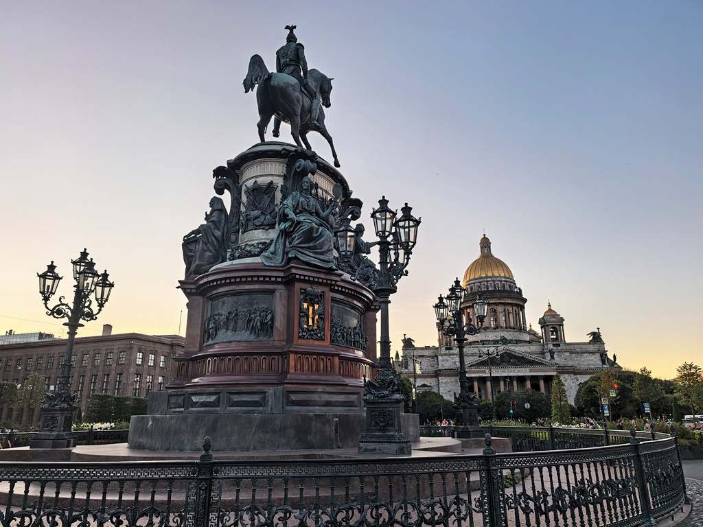 Памятник Николаю I в Санкт-Петербурге