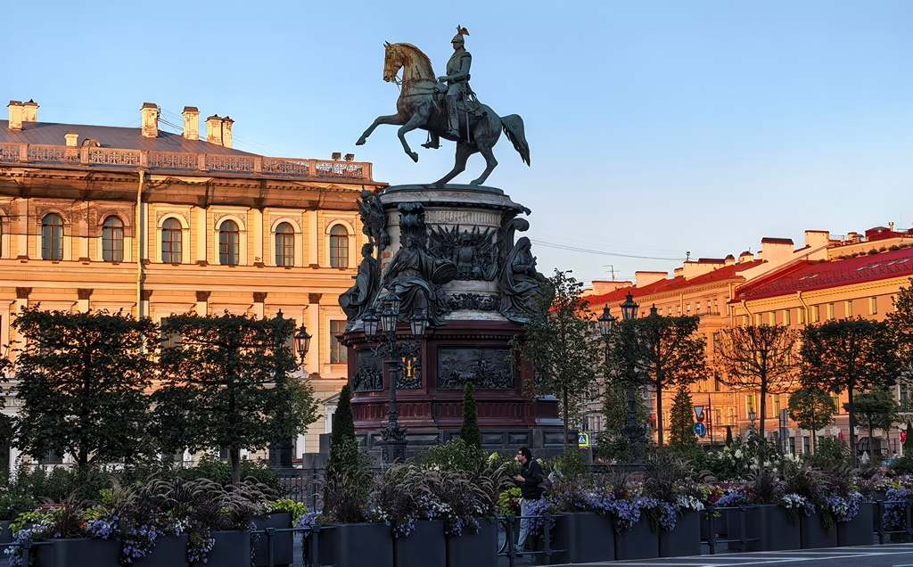 Памятник Николаю I в Санкт-Петербурге